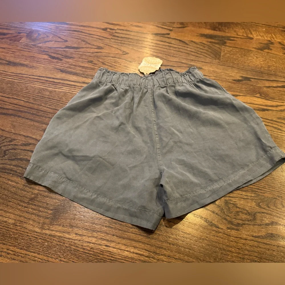 Altar'd State slate shorts small nwt